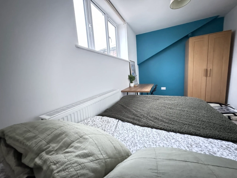 ENSUITE ROOMS- Monson Street - 6 Bed - Thumbnail 18